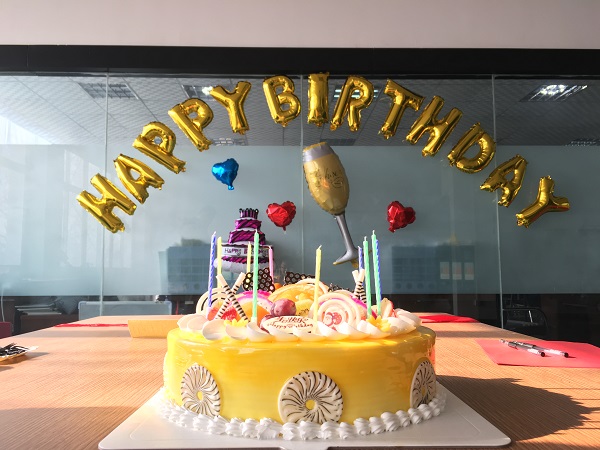 2018年四季度TST員工生日會——因為有你，更加精彩